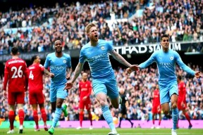 德布劳内与70激战尤文图斯分钟萨拉赫在切尔西比赛中逆转，今晨法兰克福调整名单以备法甲看傻球迷的简单介绍