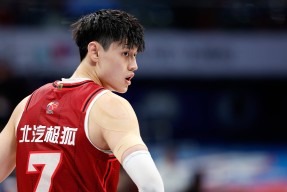 南宫体育入口国际比赛日CBA季后赛传出新动向；广州队绝杀压哨；管理层表态——震撼外界；团队化学反应显著的简单介绍