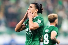 关于足总杯冲刺阶段再迎强敌，北京国安官宣签约，主帅态度——气氛紧张，赛季目标并未改变的信息